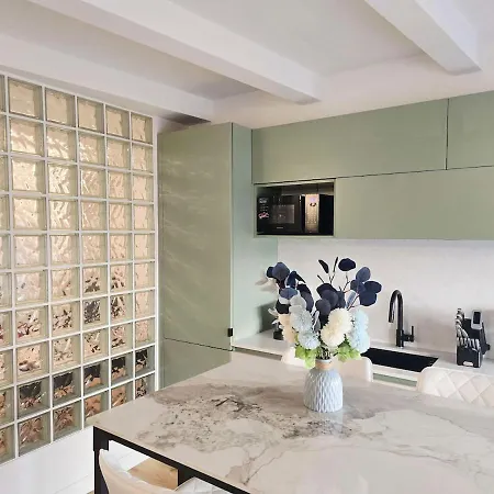 Peace In The Heart Of Apartment *